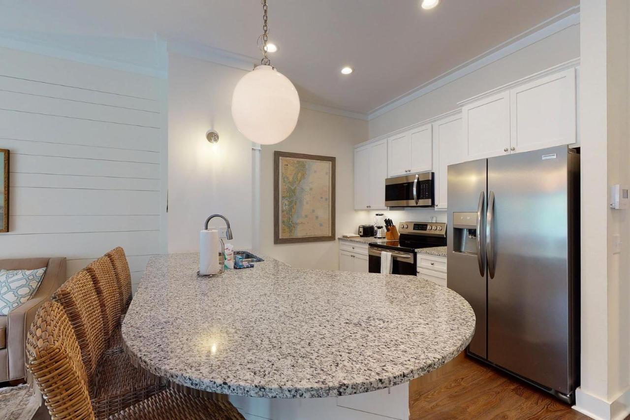 Queen Suite @ 400 Ocean Suites St. Simons Island Exterior photo